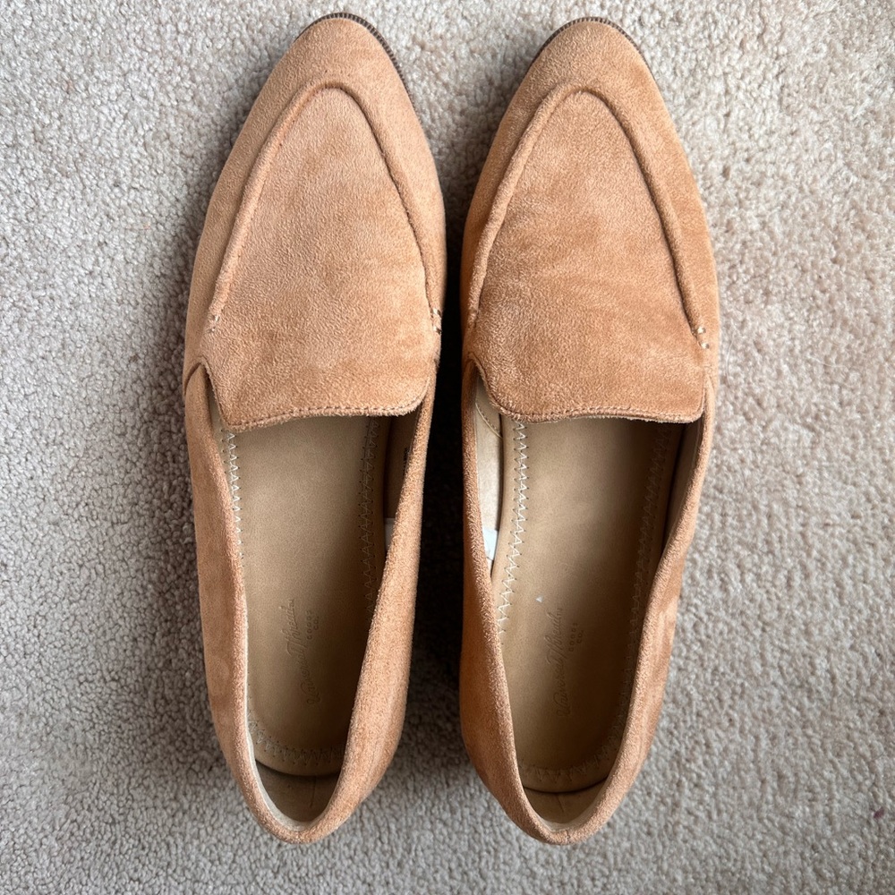 Universal Thread Suede Loafers in Camel